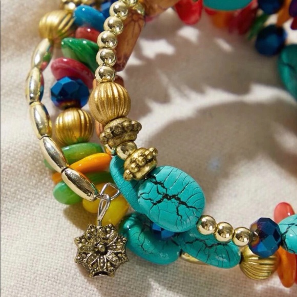 NWT Beautiful Beaded Wrap Bracelet - Picture 2 of 3